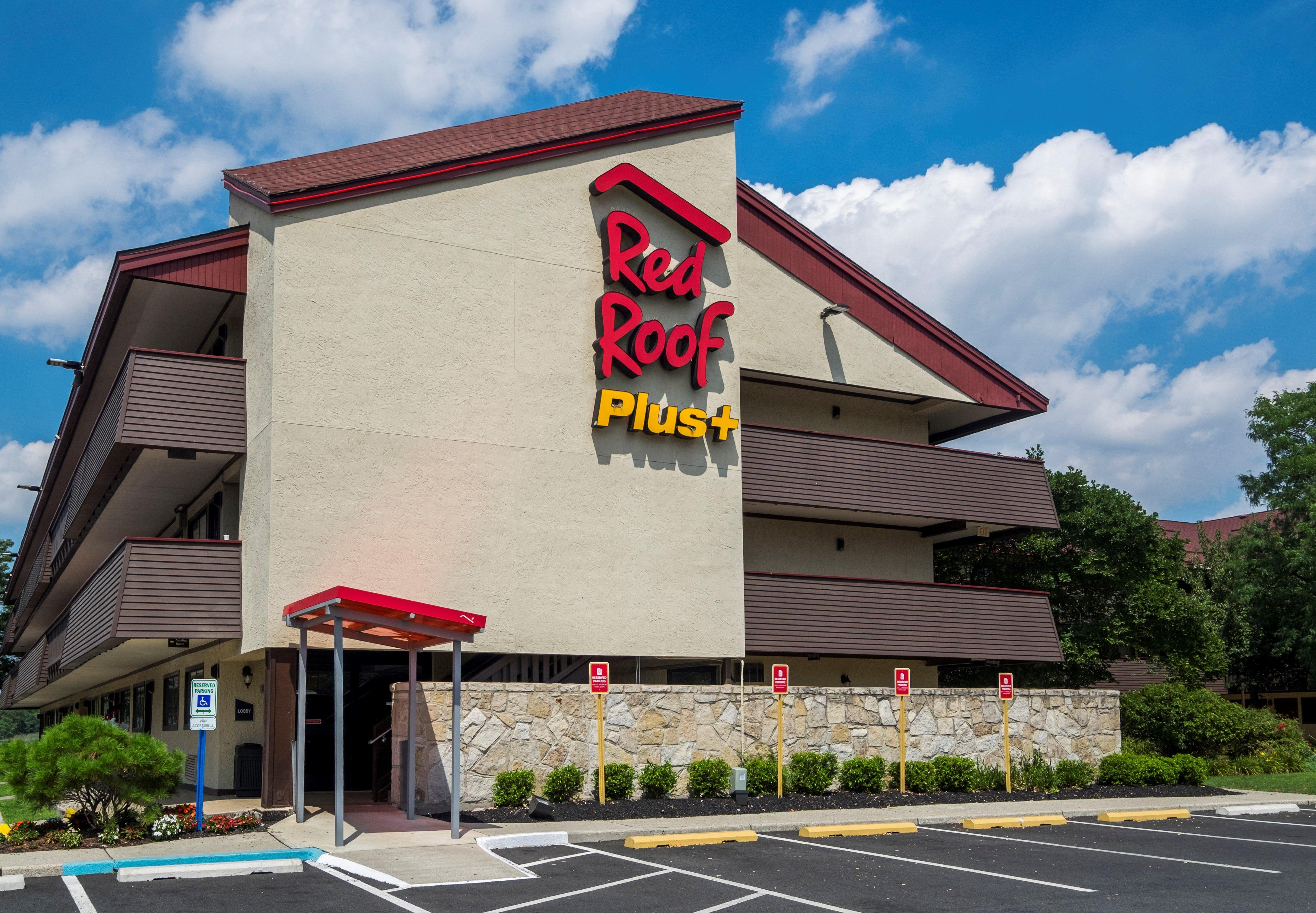 Red Roof Inn Plus+ Secaucus - Meadowlands Exterior photo