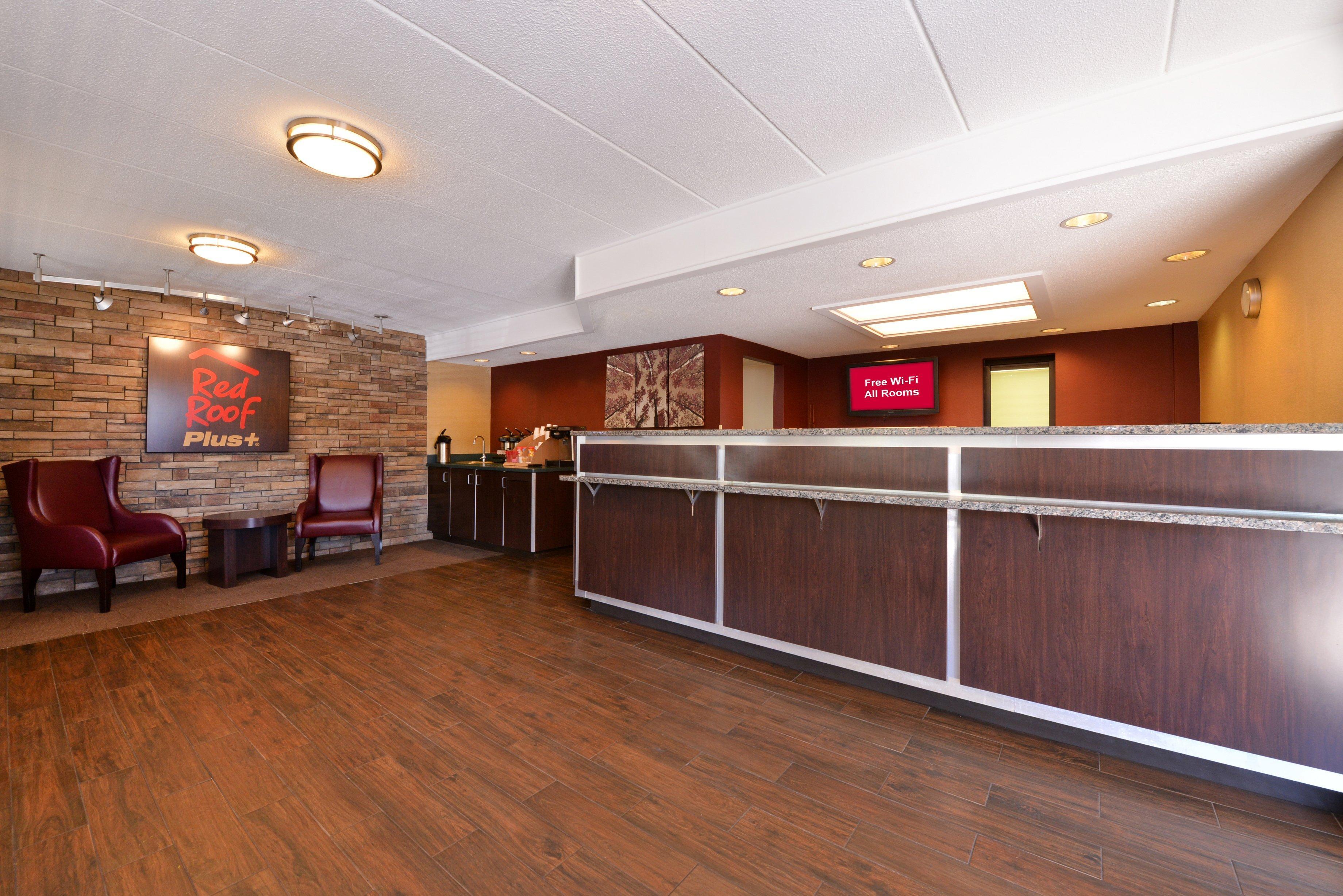 Red Roof Inn Plus+ Secaucus - Meadowlands Exterior photo